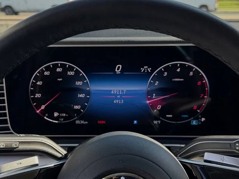 Certified 2026 Mercedes-Benz GLS 450 4MATIC image 20