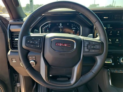 Used 2024 GMC Sierra 1500 AT4 w/ Technology Package image 28