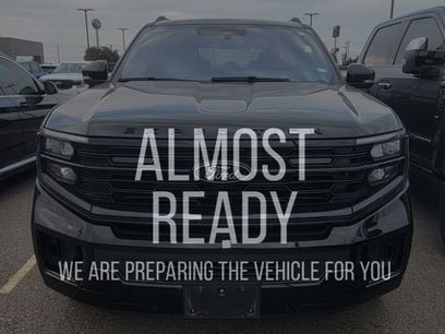 Certified 2025 Ford Expedition Platinum w/ Stealth Performance Package