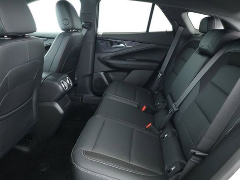 Used 2024 Chevrolet Blazer EV LT image 18