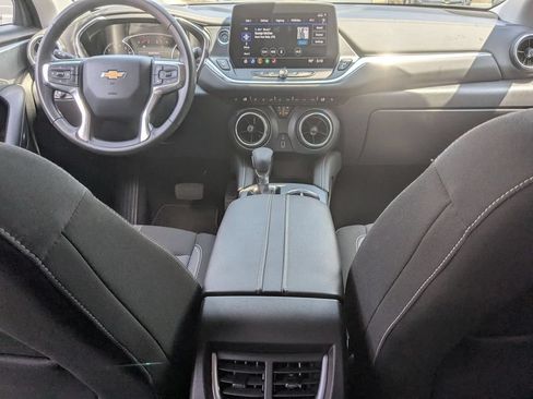 Used 2025 Chevrolet Blazer LT FWD image 25