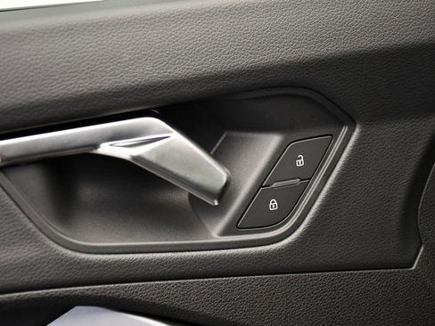 Used 2025 Audi Q3 2.0T Premium Plus w/ Premium Plus Package image 35