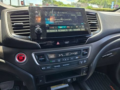 Used 2023 Honda Passport TrailSport image 29