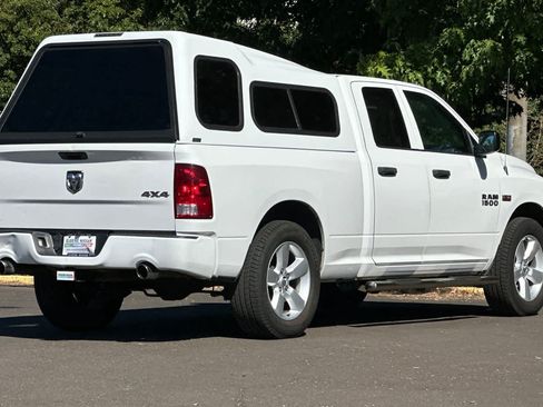 Used 2015 RAM 1500 Express AWD/4WD image 2
