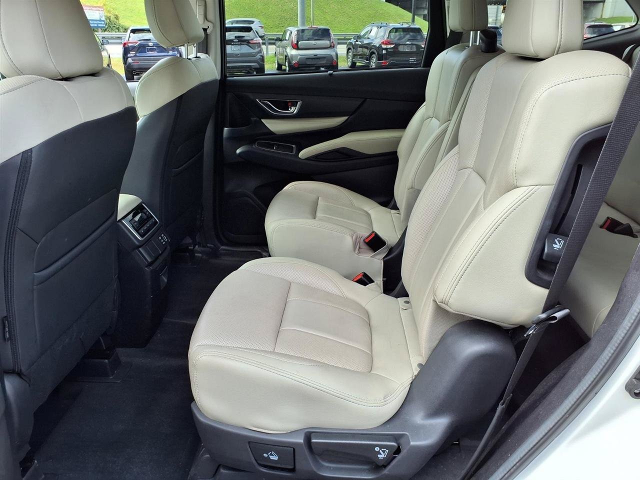 Used 2023 Subaru Ascent Limited AWD/4WD image 8