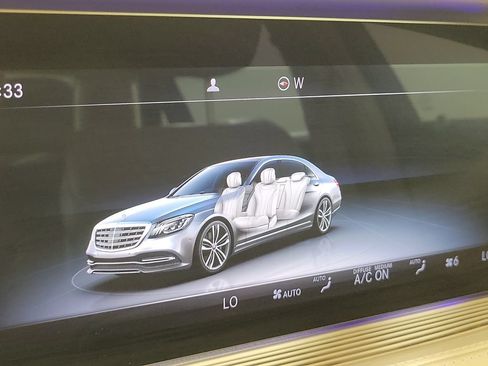 Used 2020 Mercedes-Benz S 560 Sedan image 30