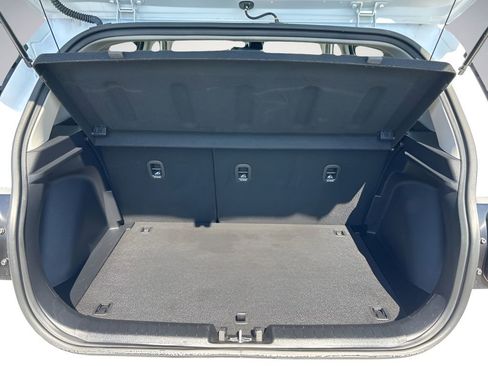 Used 2025 Hyundai Venue SEL FWD image 26
