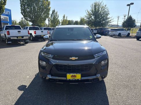 Used 2021 Chevrolet TrailBlazer ACTIV w/ Sun and Liftgate Package AWD/4WD image 4
