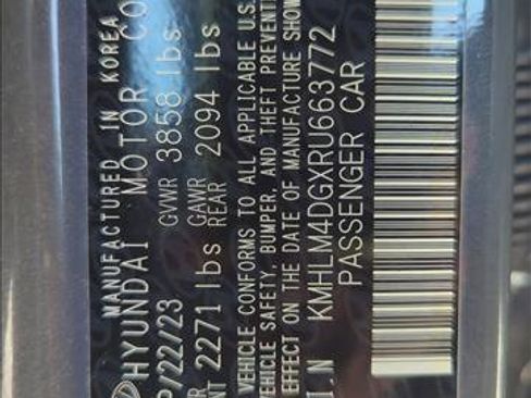 Used 2024 Hyundai Elantra SEL image 27