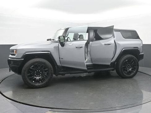 Used 2026 GMC Hummer EV SUV AWD/4WD image 53