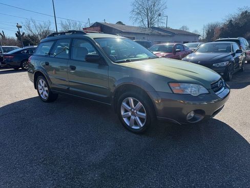 Used 2006 Subaru Outback 2.5i w/ Popular Equipment Group 2B image 4