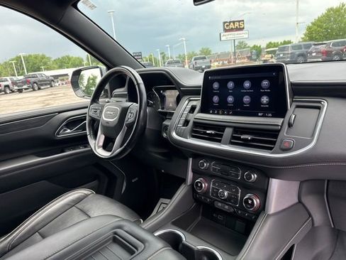 Used 2021 GMC Yukon SLT w/ SLT Luxury Plus Package AWD/4WD image 11