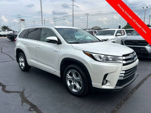 Used 2017 Toyota Highlander Limited AWD/4WD image 29