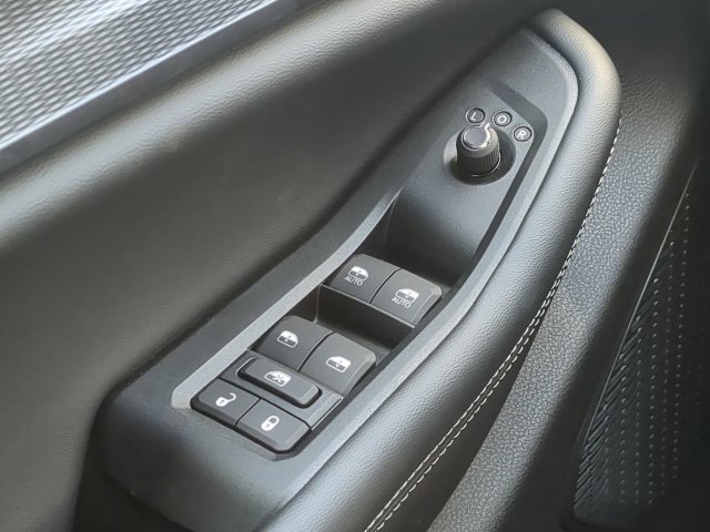 New 2026 Jeep Grand Cherokee Laredo RWD image 27