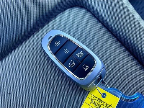 Used 2023 Hyundai Palisade SEL image 37