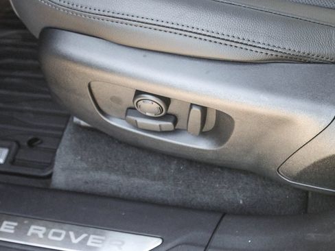 New 2026 Land Rover Range Rover Velar S AWD/4WD image 29