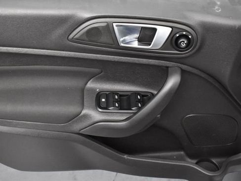 Used 2014 Ford Fiesta SE FWD image 10