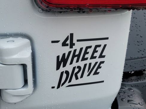 New 2026 Jeep Wrangler Willys AWD/4WD image 6