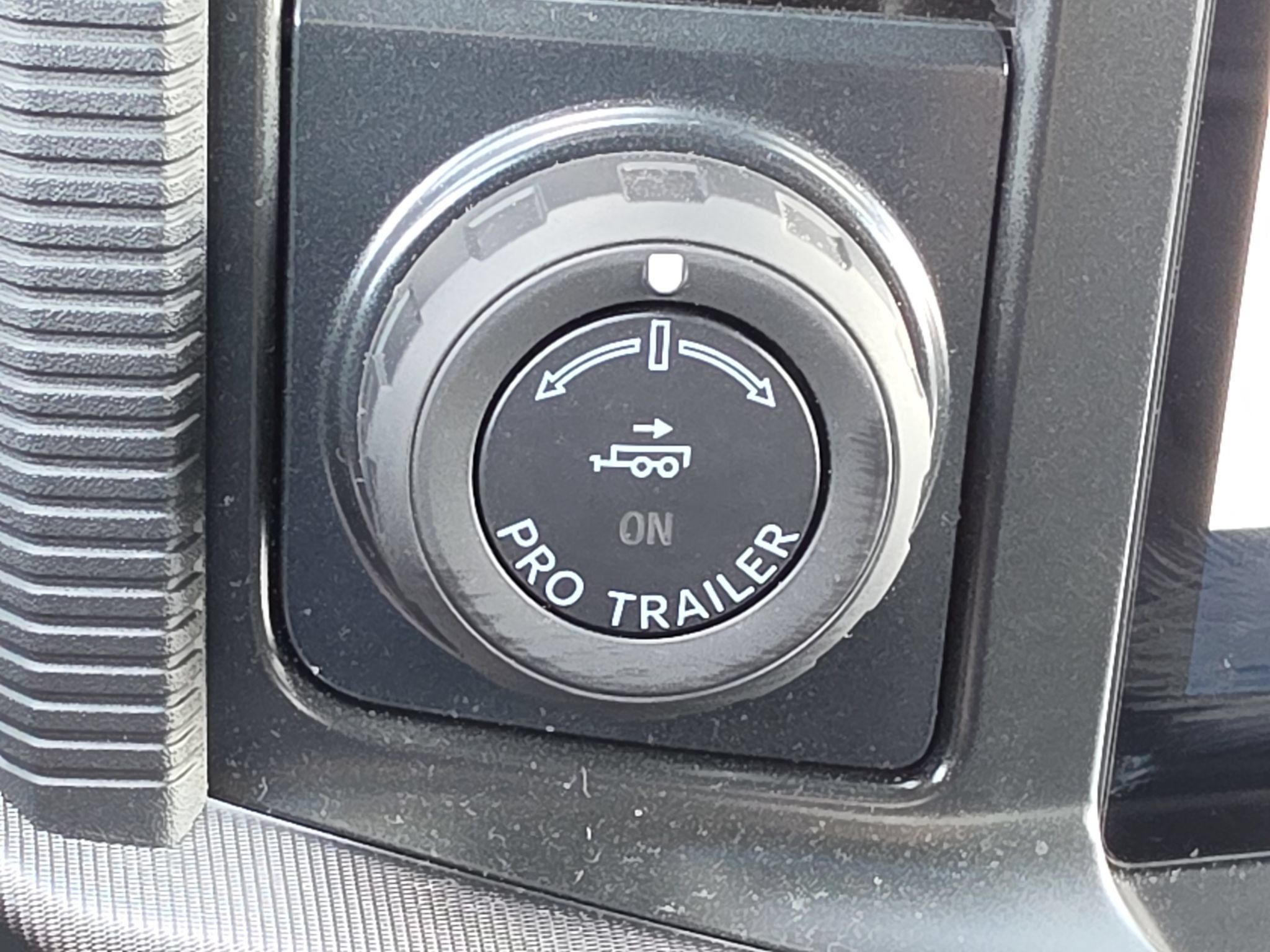 Used 2025 Ford F150 Platinum w/ Equipment Group 702A High AWD/4WD image 23