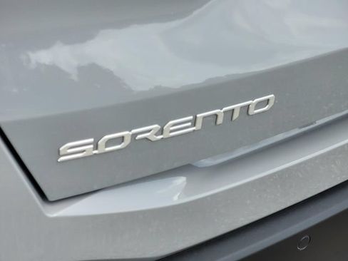 New 2026 Kia Sorento S FWD image 6