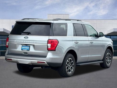 Used 2024 Ford Expedition XLT AWD/4WD image 36
