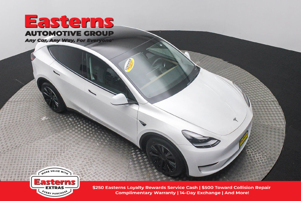 Used 2023 Tesla Model Y Long Range AWD/4WD image 4