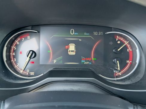 Used 2025 Toyota RAV4 LE image 19