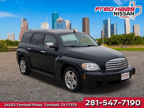 Used 2011 Chevrolet HHR LT image 1