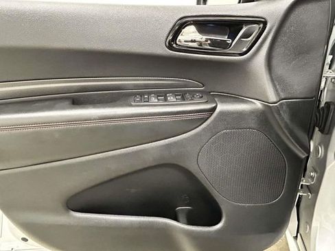 Used 2023 Dodge Durango GT image 12
