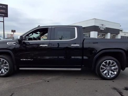 Used 2023 GMC Sierra 1500 Denali w/ Denali Reserve Package image 5