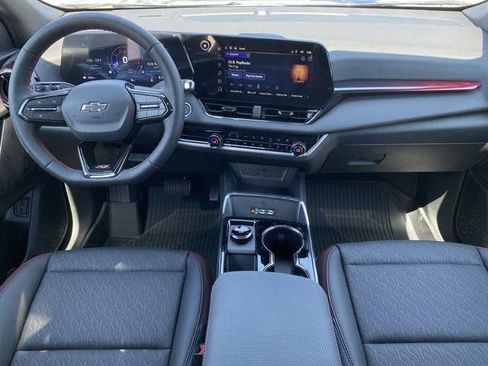 New 2026 Chevrolet Equinox RS w/ Convenience Package III FWD image 14