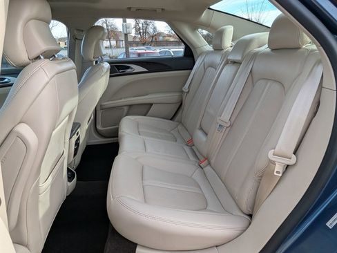 Used 2019 Lincoln MKZ Reserve image 17