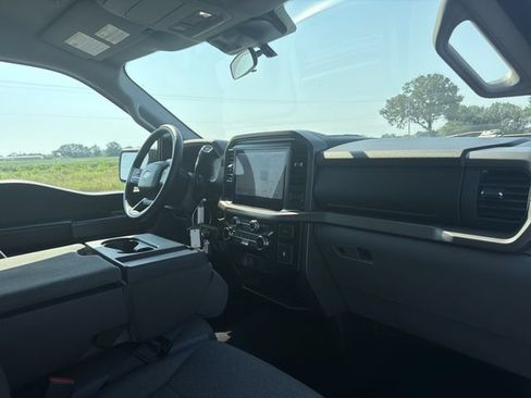 Used 2025 Ford F150 XLT w/ Equipment Group 301A Standard AWD/4WD image 17