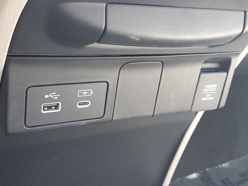 Used 2025 Honda Odyssey EX-L image 32