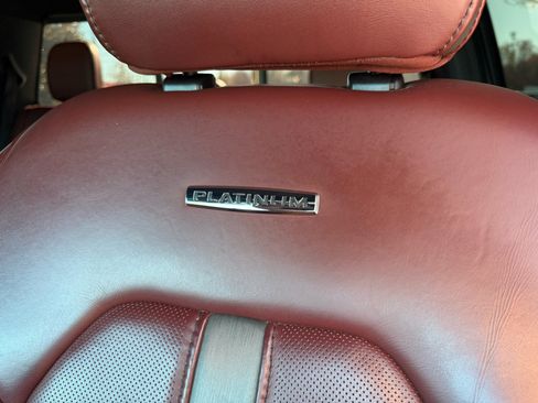 Used 2021 Ford F250 Platinum w/ FX4 Off-Road Package image 17