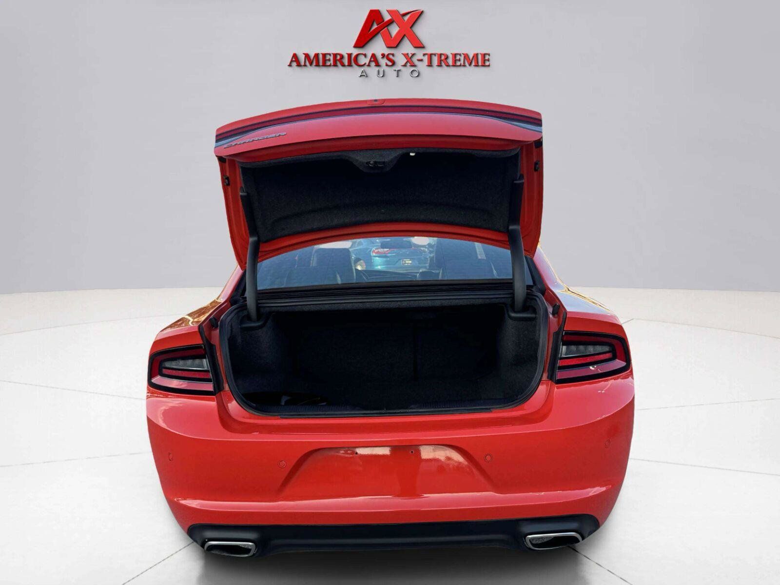 Used 2021 Dodge Charger SXT w/ Leather Interior Group RWD image 44