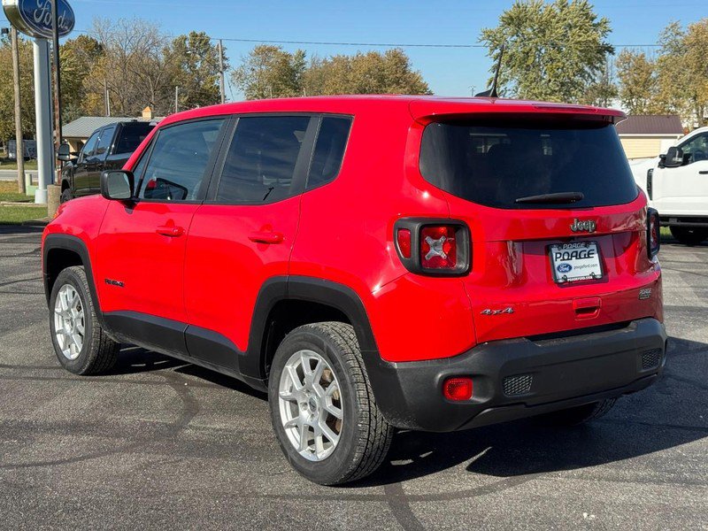 Used 2023 Jeep Renegade Latitude AWD/4WD image 6