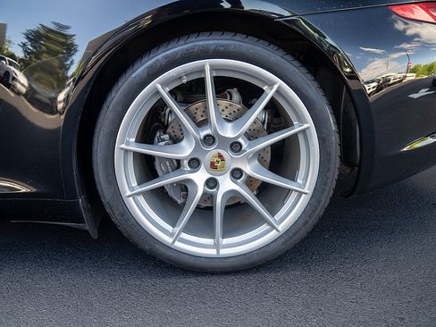 Certified 2016 Porsche 911 Carrera RWD image 23