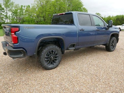 New 2026 Chevrolet Silverado 2500 LT w/ Trail Boss Package AWD/4WD image 5