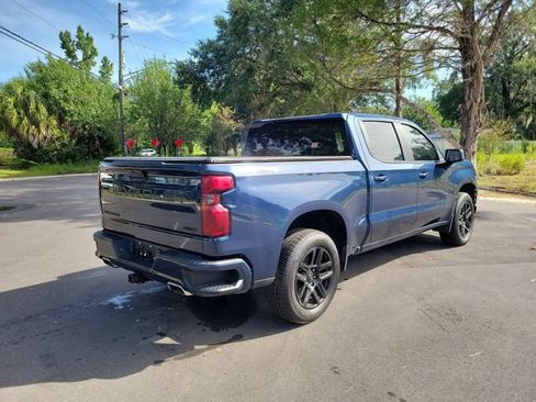 Used 2022 Chevrolet Silverado 1500 RST w/ LPO, Blackout Package AWD/4WD image 2