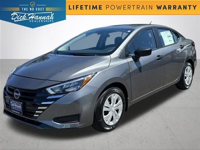New 2025 Nissan Versa S w/ Trunk Package