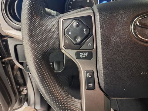 Used 2022 Toyota Tacoma Limited w/ Nightshade Package image 20