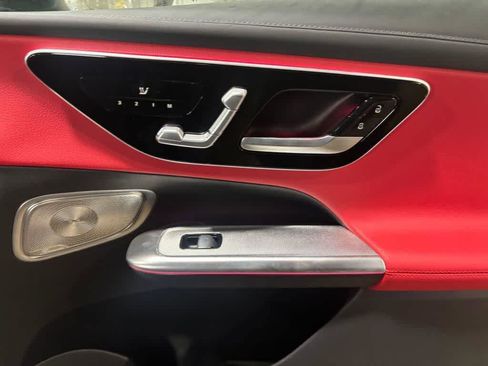 New 2026 Mercedes-Benz GLC 300 4MATIC image 14
