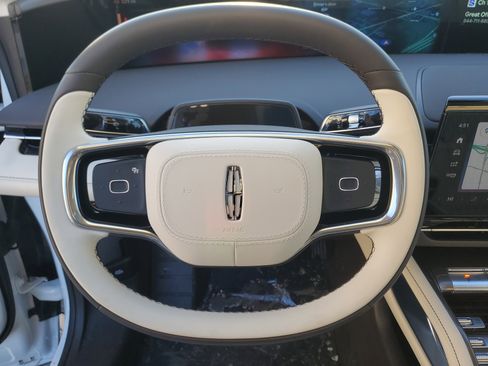 New 2026 Lincoln Nautilus Black Label image 16