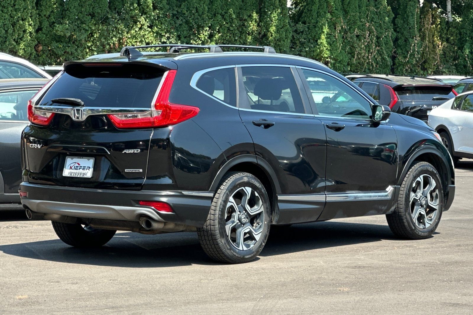 Used 2019 Honda CR-V Touring image 4