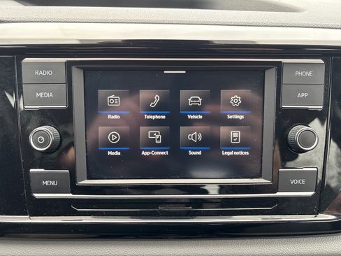 Used 2022 Volkswagen Taos S w/ IQ Drive S Package image 28