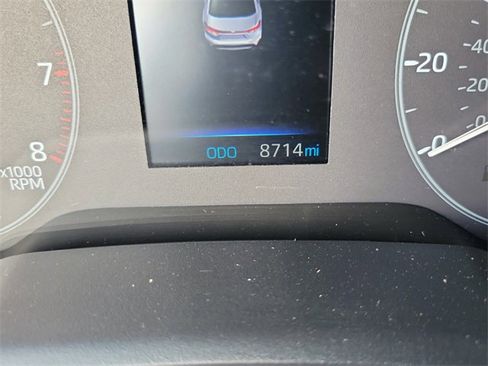 Used 2025 Toyota Corolla LE image 14