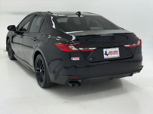 Used 2025 Toyota Camry SE w/ Convenience Package AWD/4WD image 38