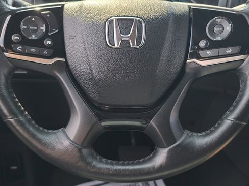 Used 2023 Honda Odyssey Elite image 4