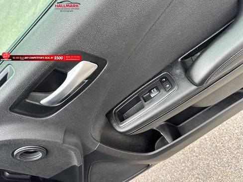 Used 2018 Dodge Charger SXT w/ Blacktop Package RWD image 16